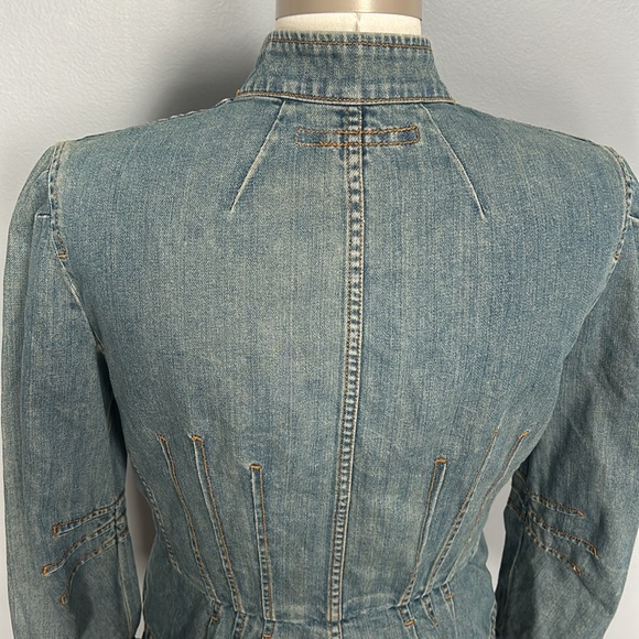 Marc Jacobs Fitted Washed Look Jean Jacket size 12- gently used - Picture 11 of 17